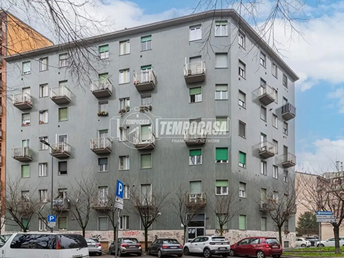 Appartamento monolocale in vendita in Piazza Insubria, Milano