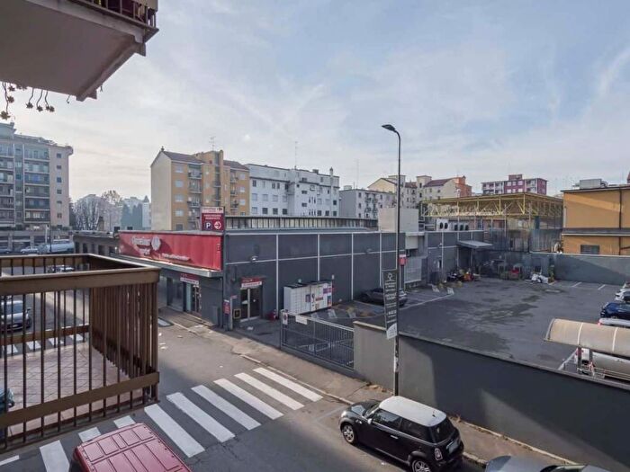 Appartamento in affitto in Via Gressoney, Martini Insubria, Milano