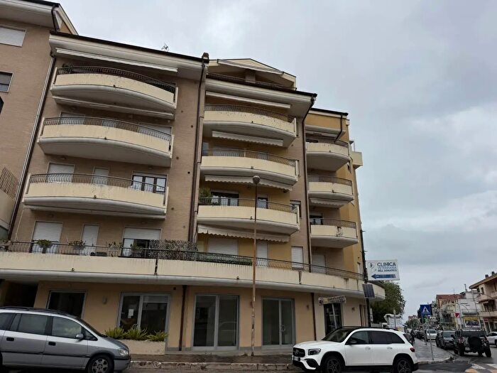 Appartamento con 5 locali in vendita in Via Martiri della Liberta', Vasto