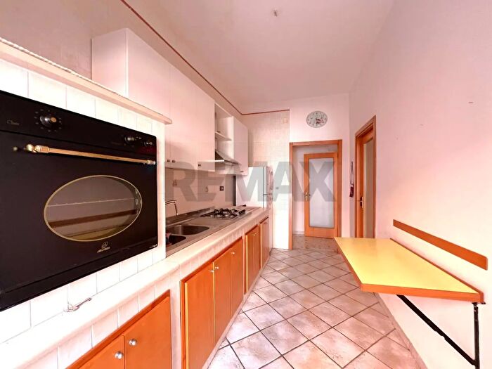 Appartamento bilocale in vendita in Via Solfatara, Pozzuoli