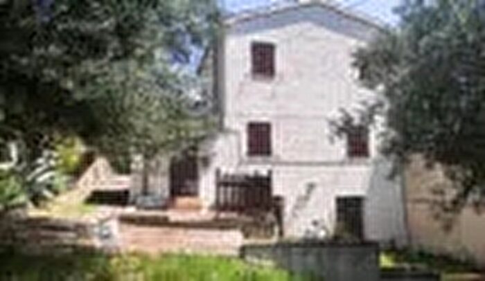 Casa con 6 locali in vendita in Frazione Torre Torre Cingoli MC Italia Torre Torre, Cingoli