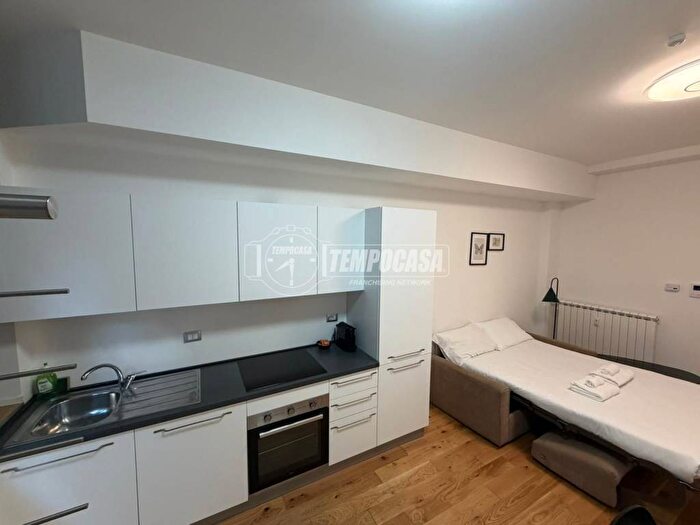 Appartamento bilocale in affitto in Via Marcello Prestinari, Bovisa, Milano