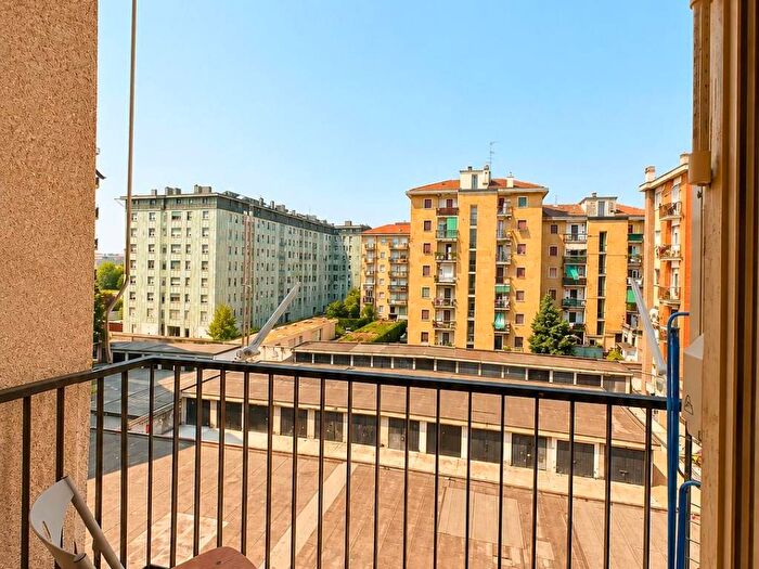 Appartamento monolocale in affitto in Via Marco d'Agrate, Corvetto, Milano