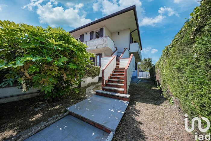 Appartamento trilocale in vendita in Via del Lavoro, Fiscaglia