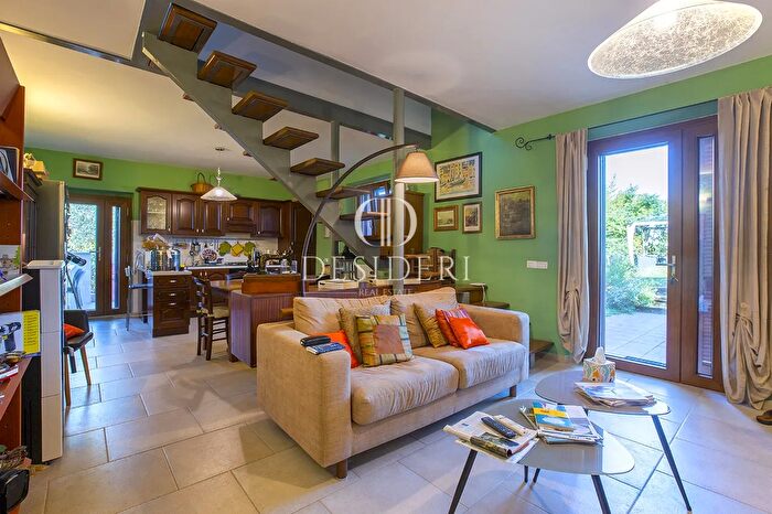 Casa con 5 locali in vendita in Zona Maiano Lavacchio Magliano in Toscana, Magliano In Toscana