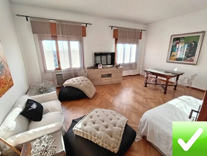 Appartamento quadrilocale in affitto in Reggio Calabria