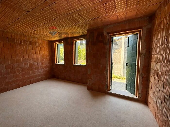 Casa con 5 locali in vendita in Cinto Euganeo