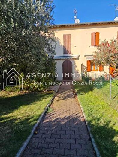 Casa con 5 locali in vendita in Ravenna