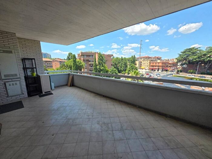 Appartamento trilocale in affitto in Via Tino Buazzelli, Ponte Mammolo, Roma