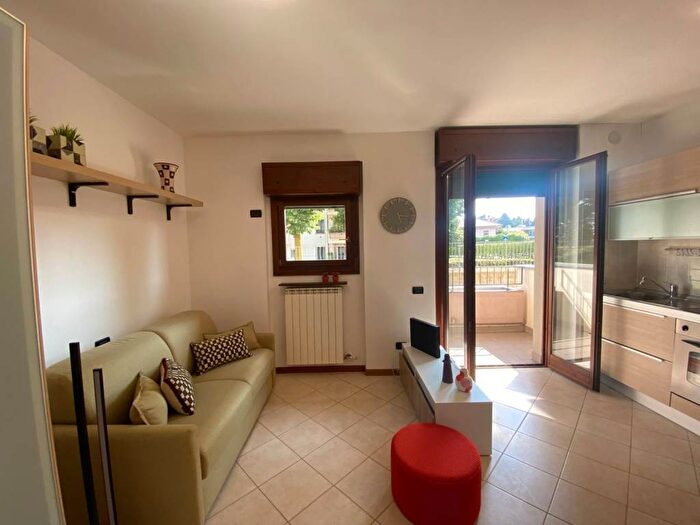 Appartamento monolocale in affitto in Via Don Pietro Lualdi, Ruginello, Vimercate