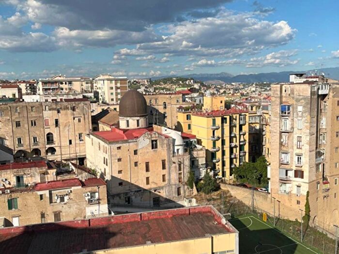 Appartamento quadrilocale in affitto in Corso Vittorio Emanuele, Piazza Canneto Salvator Rosa, Napoli