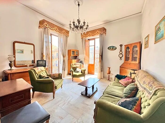 Appartamento quadrilocale in vendita in Via Vincenzo Errante, Palermo