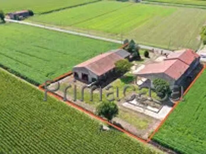 Casa con 5 locali in vendita in Via Giavone, Veronella