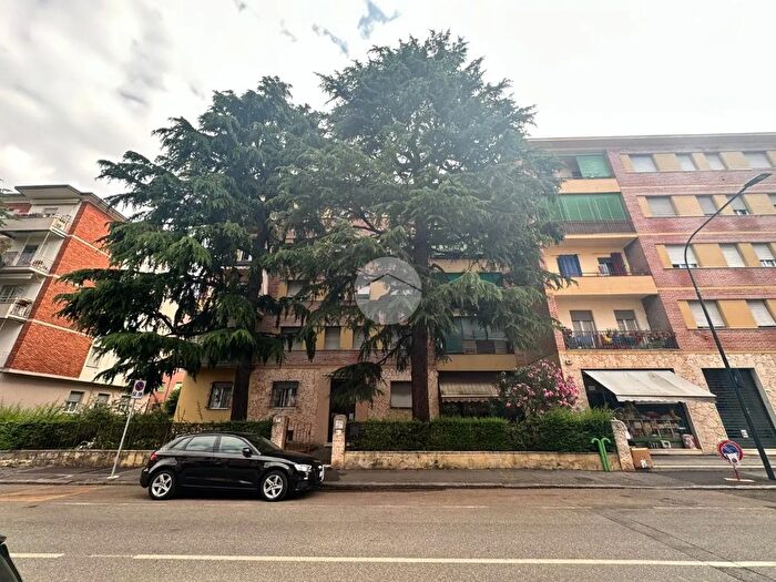 Appartamento bilocale in vendita in Via Giovanni Berchet, Brescia