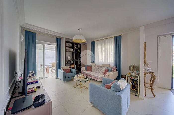 Casa con 7 locali in vendita in Via Rametti, Giaveno