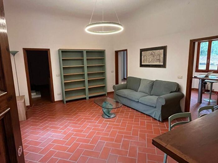Appartamento quadrilocale in affitto in Via di Montughi, Bolognese, Firenze