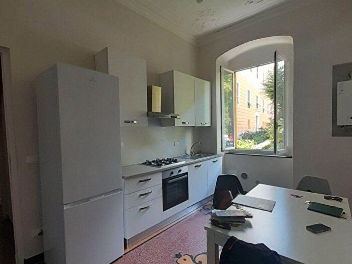 Appartamento bilocale in affitto in Via Mylius, Carignano, Genova