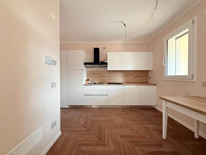 Appartamento monolocale in affitto in Piazza Ovidio, Quartiere Forlanini, Milano