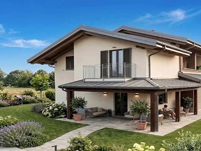 Casa con 5 locali in vendita in Moncalieri