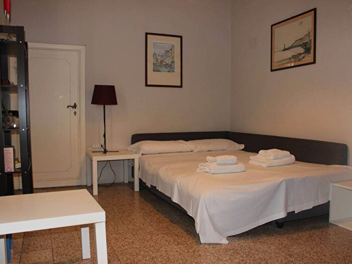 Appartamento trilocale in affitto in Corso dei Tintori, Santa Croce, Firenze