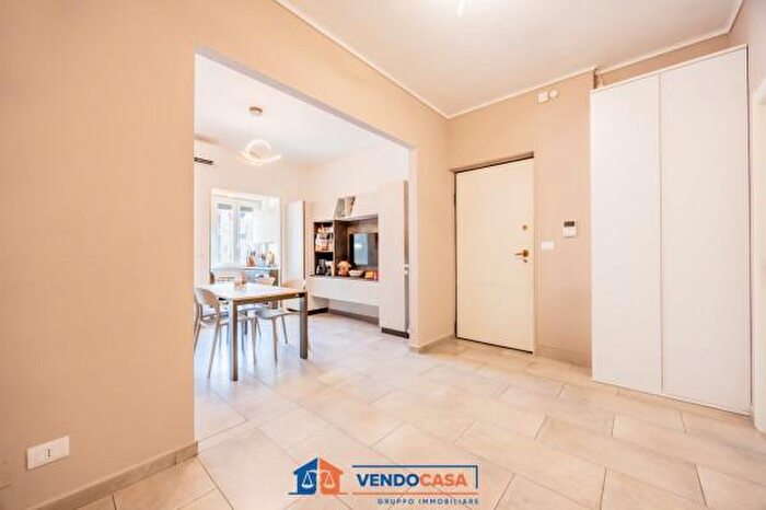 Appartamento trilocale in vendita in Via Paolo Braccini, Torino