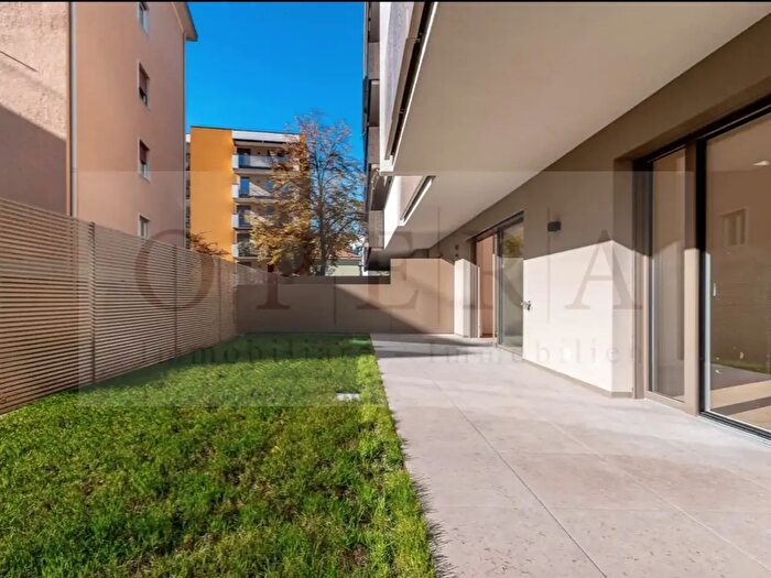 Appartamento trilocale in vendita in Via Vicenza, Bolzano
