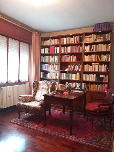 Appartamento con 6 locali in vendita in Fucecchio