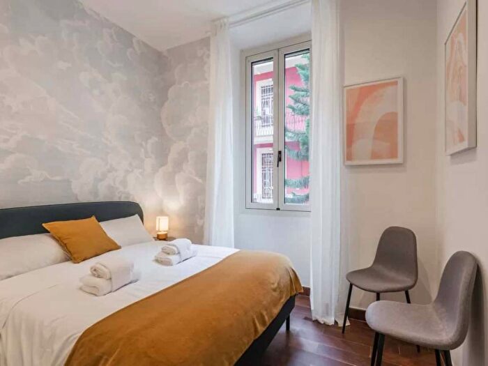 Appartamento trilocale in affitto in Via Sebastiano Veniero, Cipro, Roma