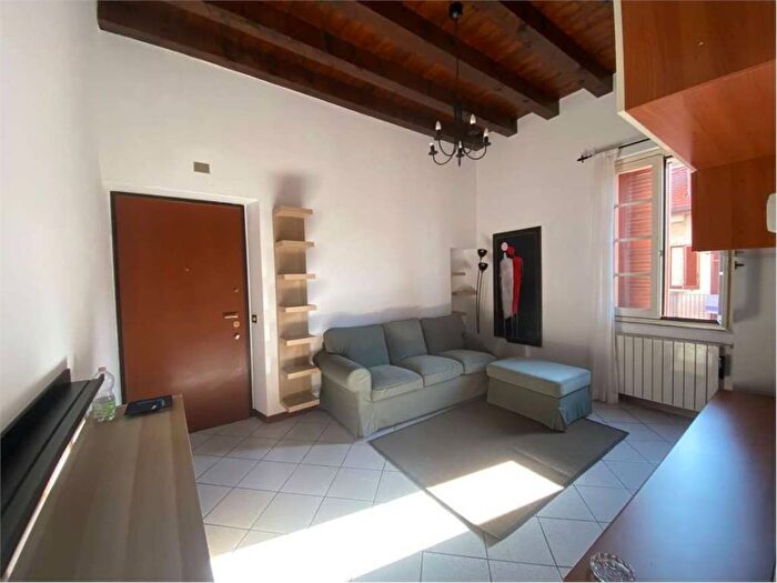 Appartamento bilocale in affitto in Via Zezio B, Valduce Crispi, Como