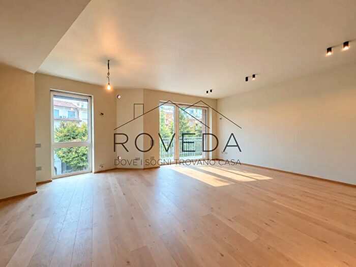 Appartamento quadrilocale in vendita in Viale Luigi Cadorna, Treviso
