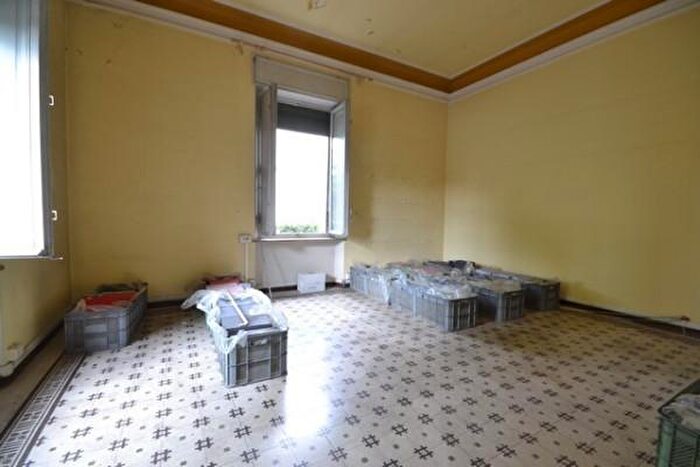 Casa con 6 locali in vendita in Gerani, Lucca