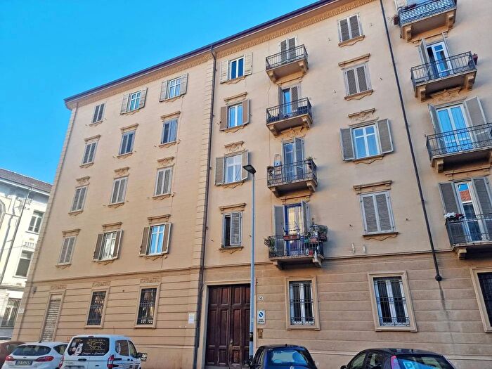 Appartamento trilocale in vendita in Via Feletto Torino, Torino