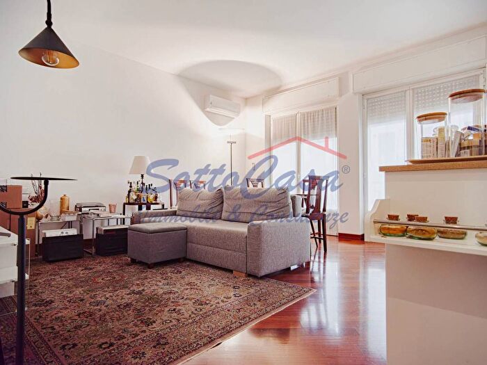 Appartamento bilocale in affitto in Via Alberto Mario, Amendola Buonarroti, Milano