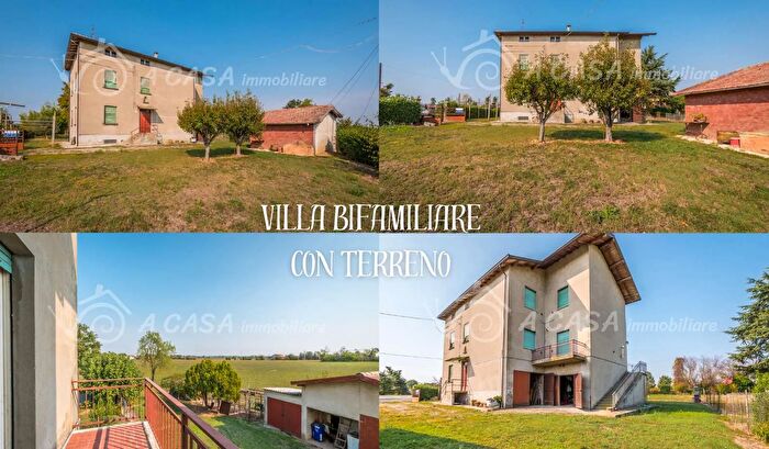 Casa con 8 locali in vendita in Strada Provinciale, Noceto