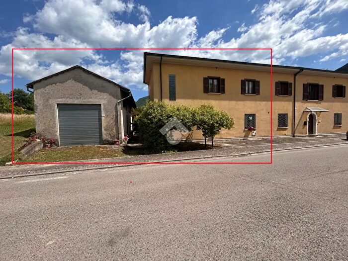 Casa con 5 locali in vendita in Viale Parco delle Rimembranze, Villa Latina