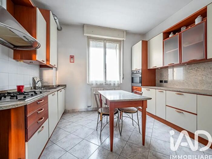 Appartamento trilocale in vendita in Via Piave, Rovello Porro