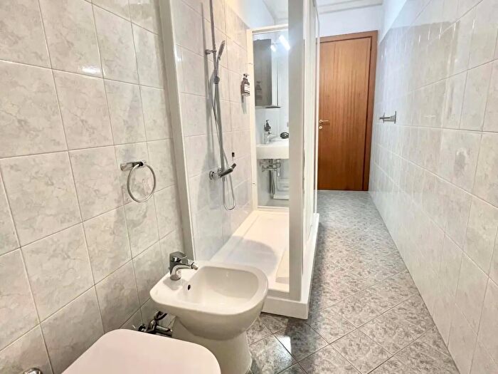 Appartamento monolocale in affitto in Via Eugenio Villoresi, Milano