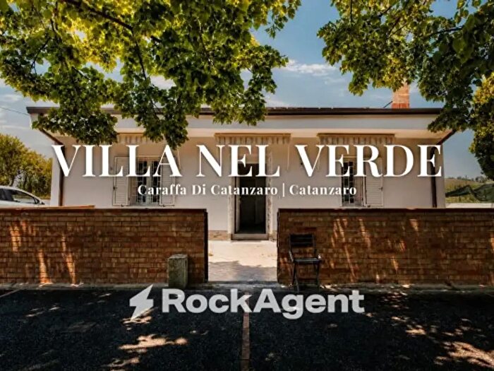 Casa quadrilocale in vendita in Contrada Ciaramella Snc Caraffa di Catanzaro Cz Italia, Caraffa Di Catanzaro