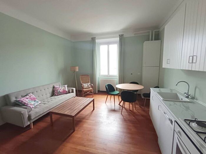 Appartamento trilocale in affitto in Corso Lodi, Porta Romana Medaglie dOro, Milano