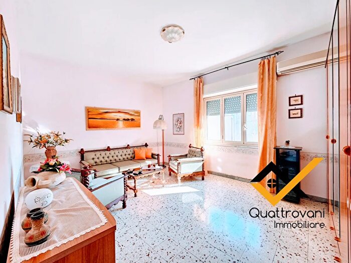 Appartamento quadrilocale in vendita in Via Giovanni da Verrazzano, Catania