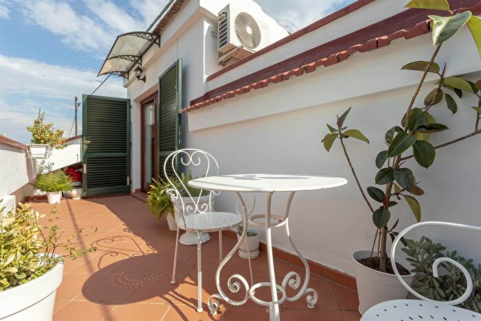 Appartamento trilocale in vendita in Via, Signa