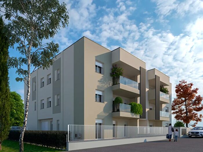 Appartamento quadrilocale in vendita in Via Erminio Minghetti Snc, Malalbergo