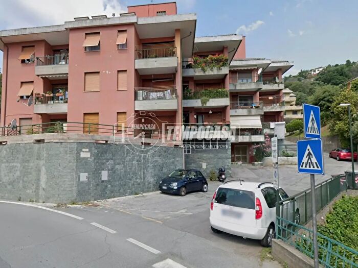 Appartamento trilocale in vendita in Via Guglielmo Marconi, Arenzano
