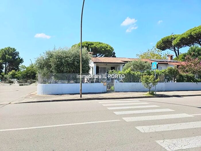 Casa quadrilocale in vendita in Comacchio