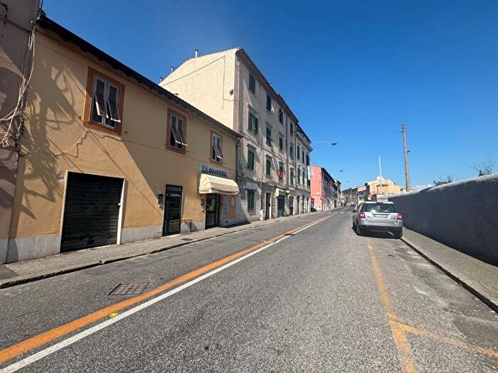 Appartamento bilocale in affitto in Via Giuseppe Garibaldi, Pontino Bastia, Livorno