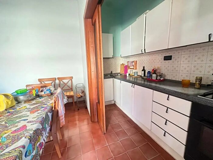 Appartamento con 6 locali in vendita in Empoli