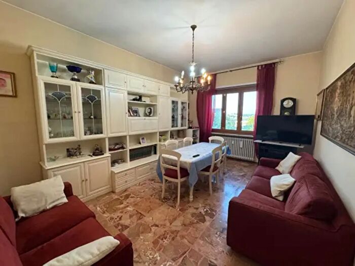 Appartamento quadrilocale in vendita in Via Edoardo Perroncito, Asti