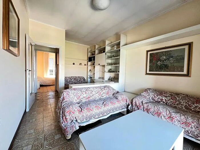 Appartamento bilocale in vendita in Via Palmanova, Milano