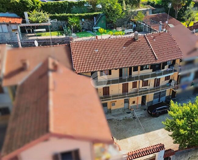 Casa con 6 locali in vendita in Via Giuseppe Garibaldi, Avigliana