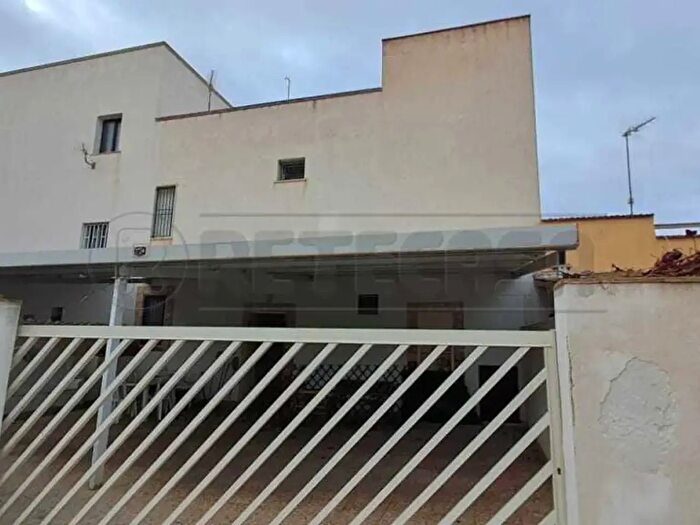 Casa con 8 locali in vendita in Via Nettuno, Petrosino